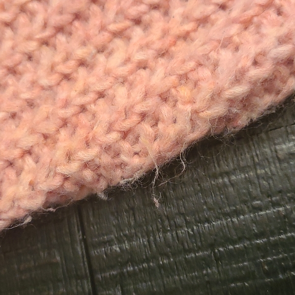 American Eagle Sweater - Picture 3 of 10